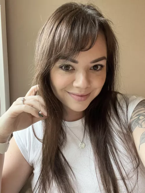 Lazy day at home today… I could really use some company…