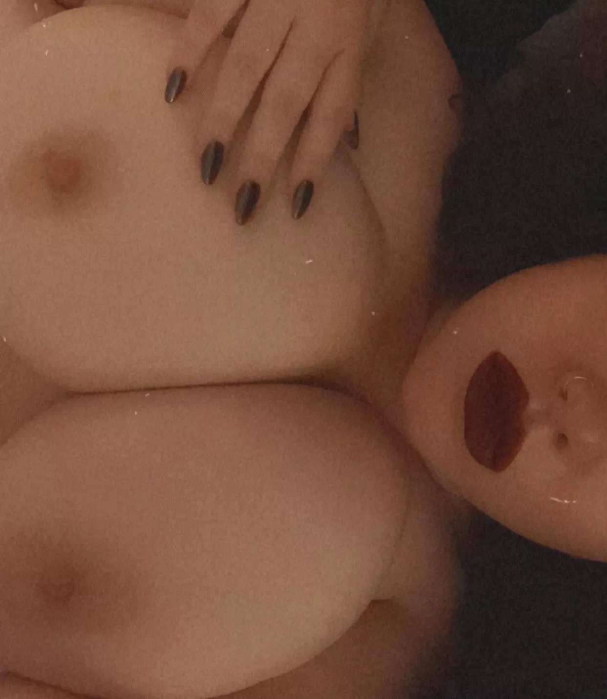 Nails and lips have me feeling wicked 😈