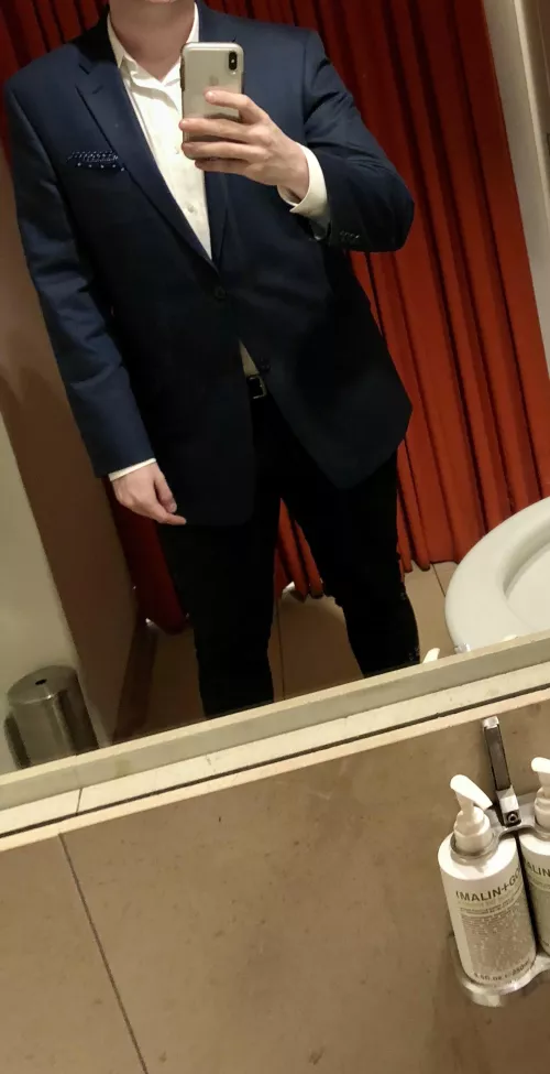 29M Chicago Area - Looking for Ongoing Fun with a Local Hotwife