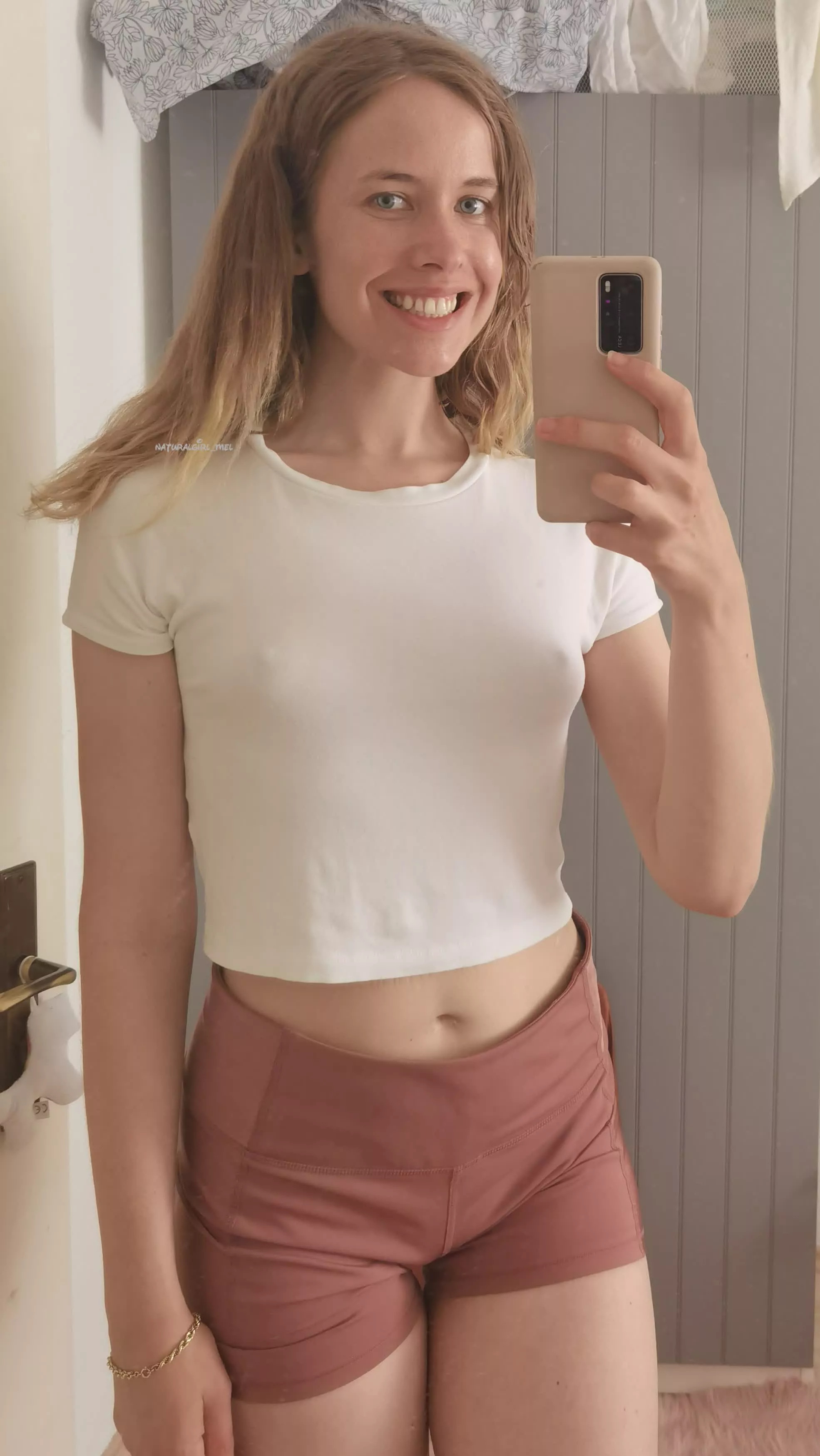 Always feeling extra sexy in my white crop top