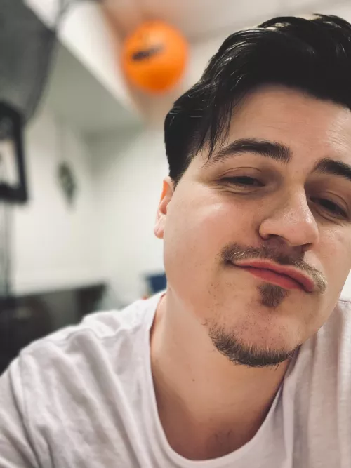 Anyone else playing separate ways? 😝