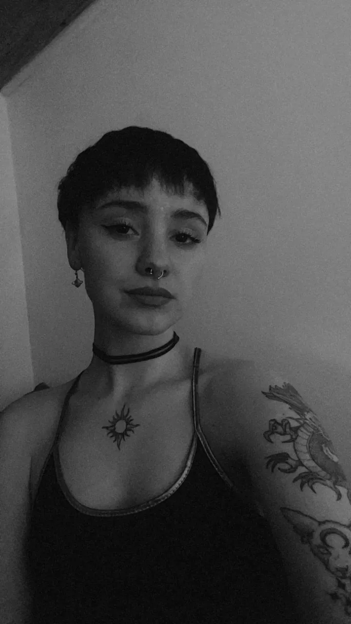 Are there any guys here with hair like mine? We'd be perfect together