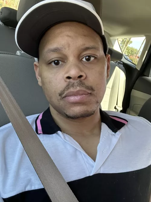 Do I look like half my face doesn’t work 😂