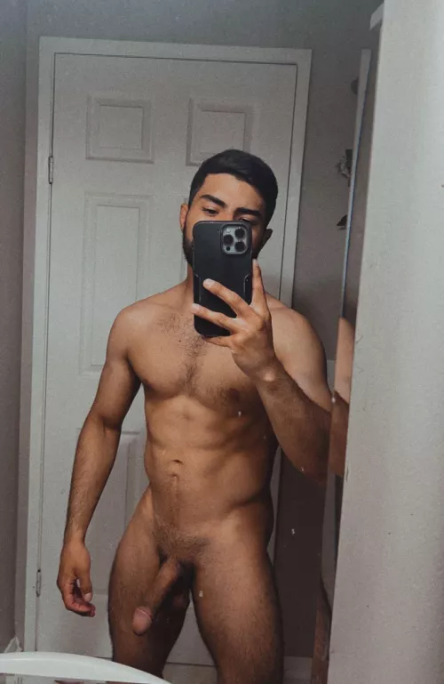 For your viewing pleasure ladies