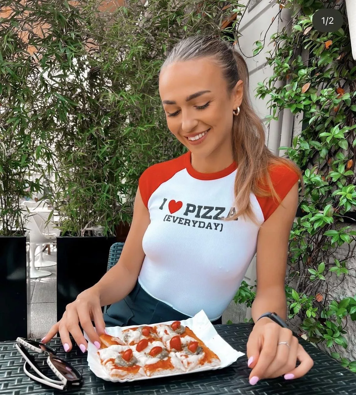 Irish 400M runner Sharlene Mawdsley - showing off a little extra if you look closely…