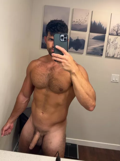 Just found out my gf of 2 months has a spicy link. She doesn’t know I know. What’s would be you next move? 😏