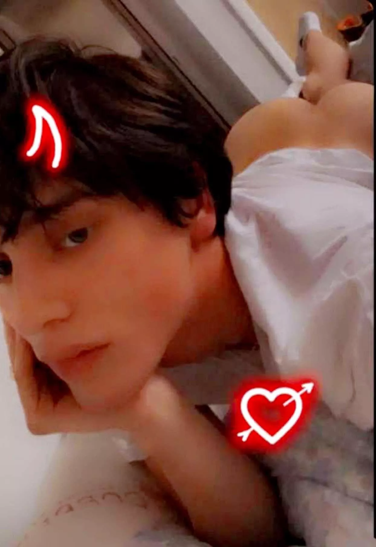 Set this as your wallpaper 🤪