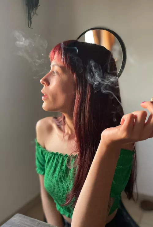 Smoking while I wait for my daddy 😏