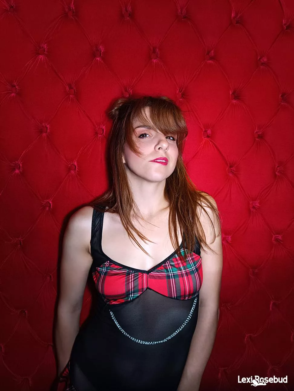 Spice it up a notch with content made solely for you! I'm ready to 💦[Sext], 🎥[Cam], film ultra hot custom 🎬[Vid]eos and engage in genuine 🍓[GFE] for weeks at a time.. Check the comments for more info!