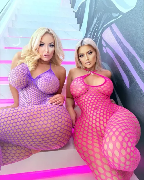 Two gorgeous beauties