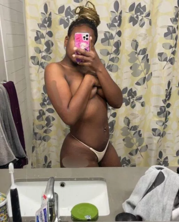 Wish they were bigger sometimes 😩