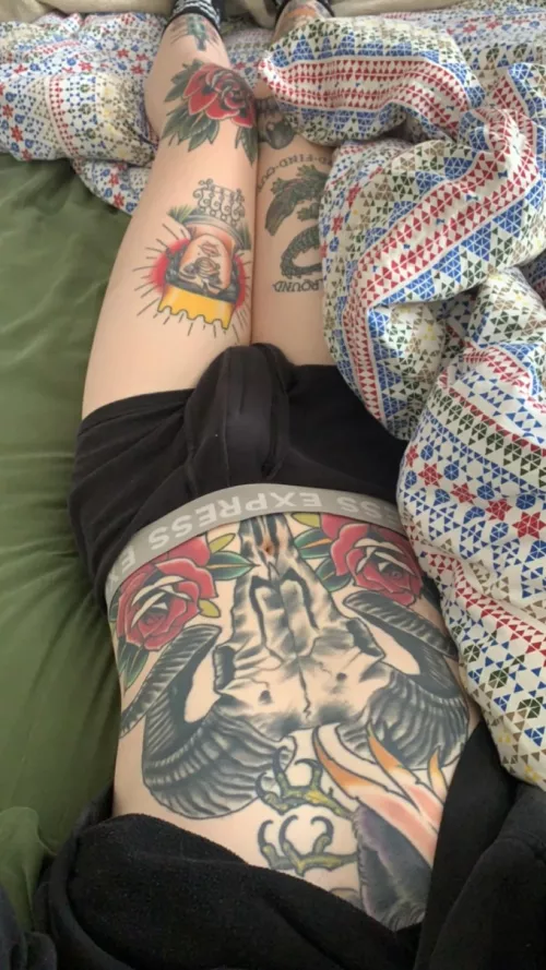 would u lay down with him?? be honest 🫣