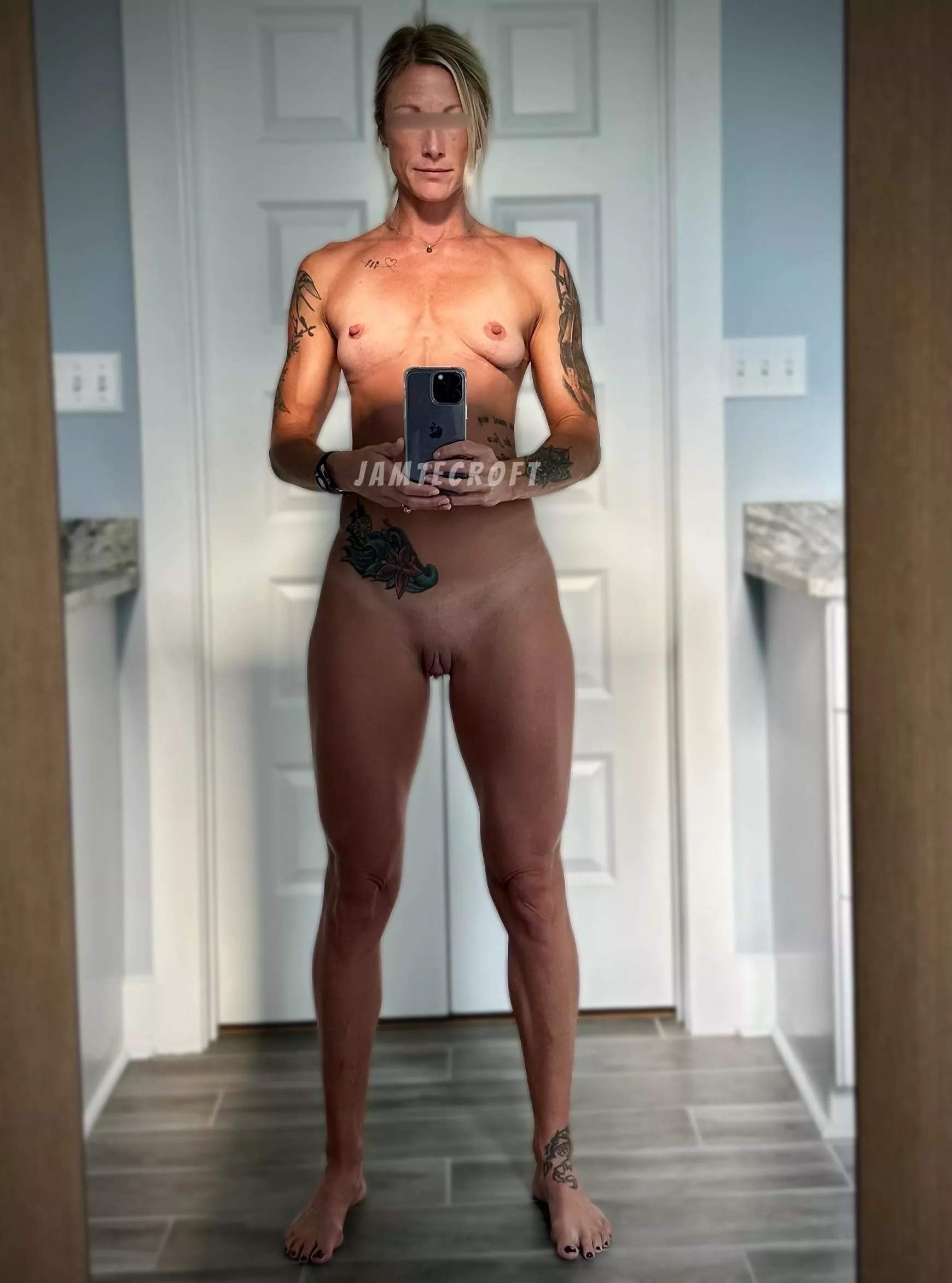 45 and still sexy AF