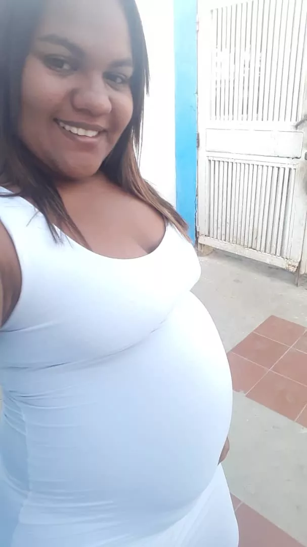 Be honest . Would you like to receive naked photos and videos of a 34 week pregnant woman?