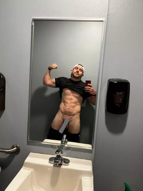 Can you make my cock flex? (30) (m)