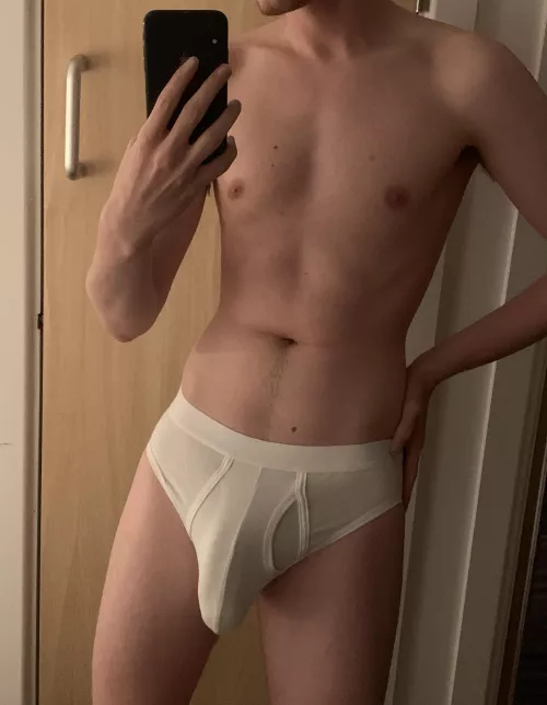 Do teens still wear tighty whities?