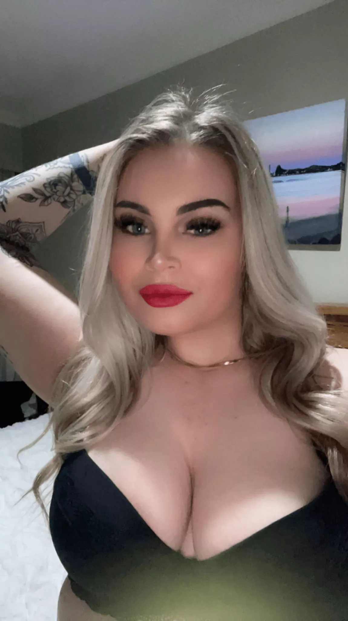 Do you think that you'd be happy with a girl like me?