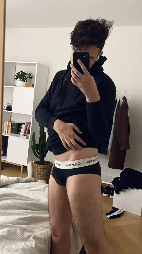 Guess I’m a bit cold on the top half 🥶