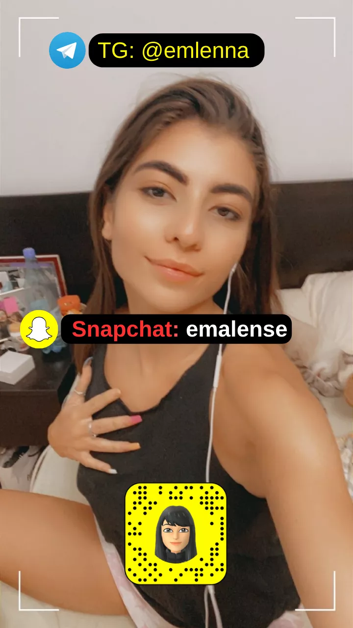 Hello, doing custom tickling videos for fair price! Vidcalls & Sexting