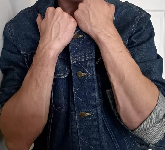 Hope you like nice arms here