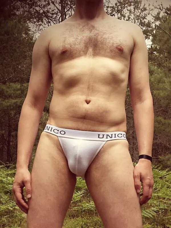 It’s my 1-year Reddit bday, anyone like these style of briefs?