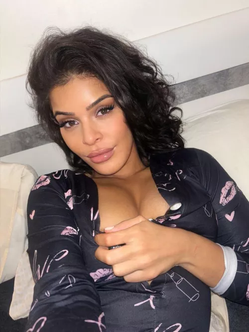 Say yes if you’re over 20 and I’ll send you something Say yes if you’re over 20 and I’ll send you something