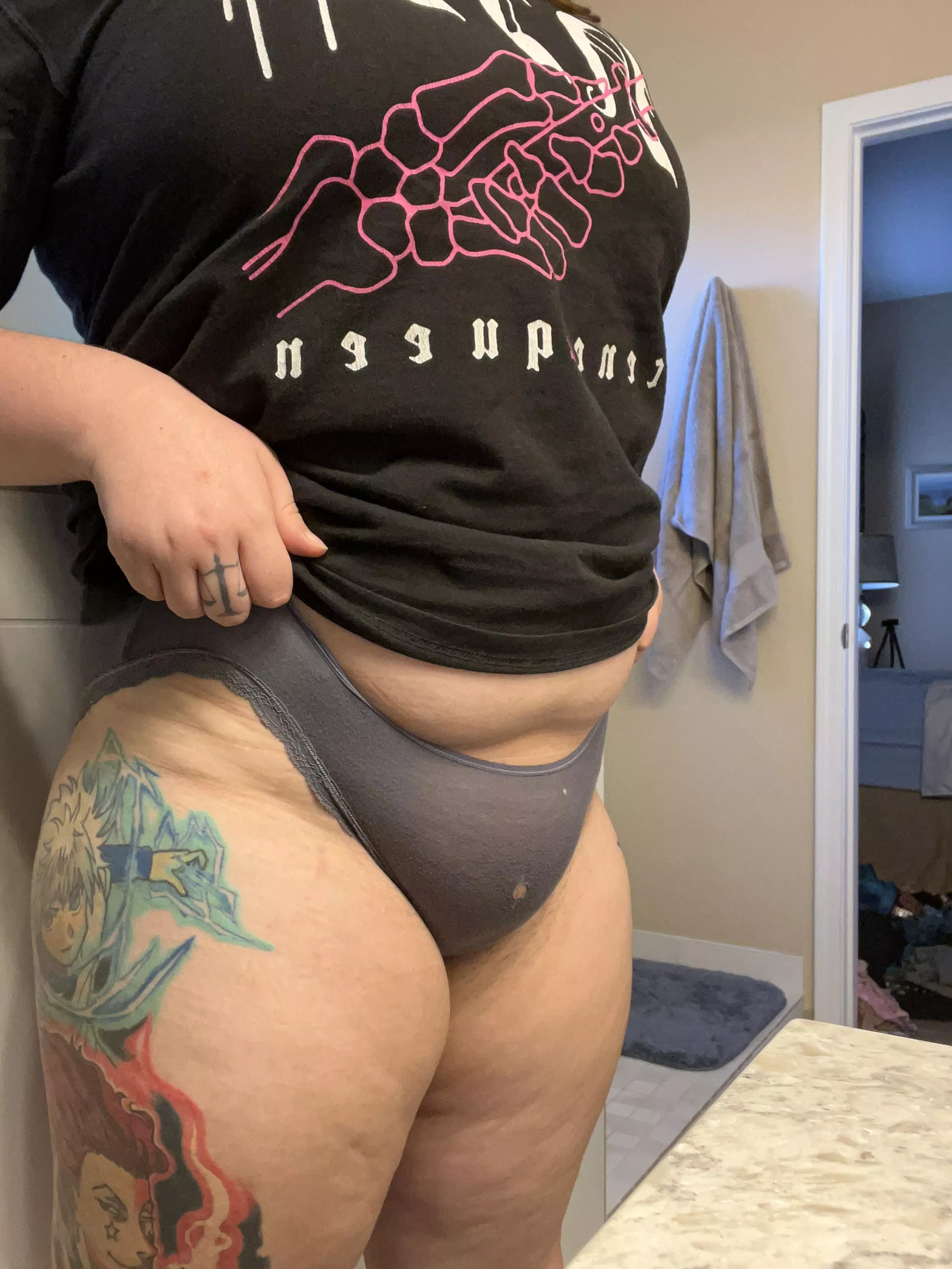 Very old Victoria Secret Panties! Worn all day! Should I wear them to my soccer game too?:) fat pussy! [selling] [usa] [panties]