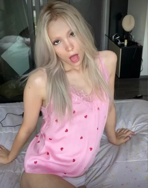 wwyd to make my eyes roll? 🥵