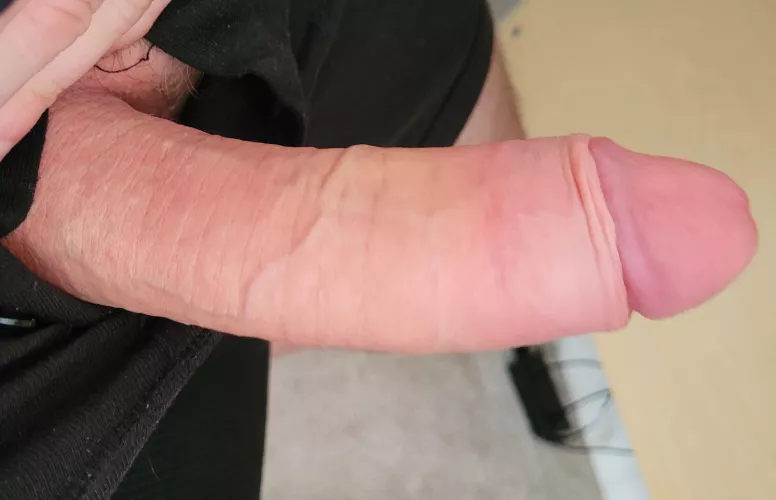 British 8 inch BWC needs some attention... come into my office and let's fuck all over my desk 😉