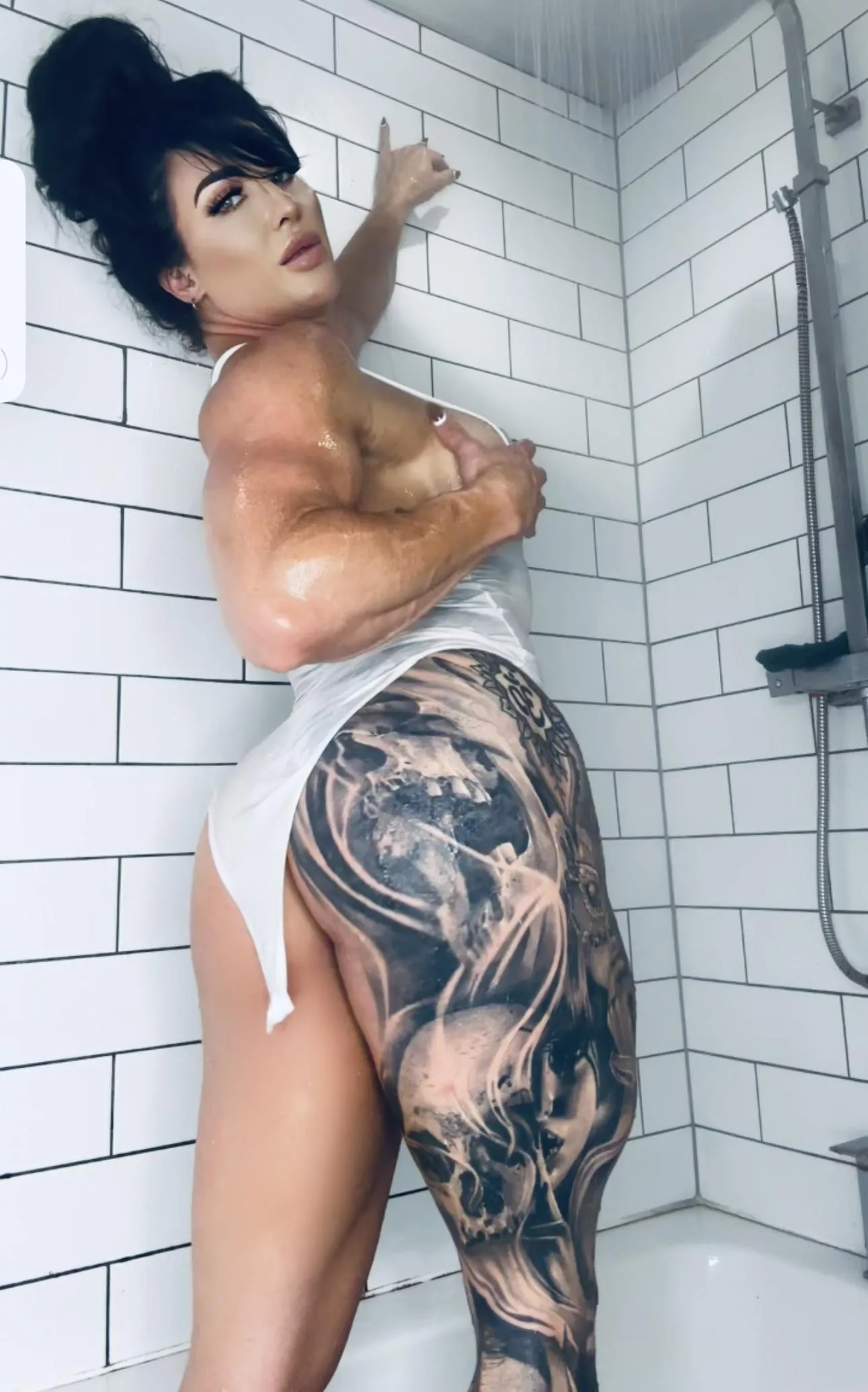 I wanna pop into your afternoon thoughts.