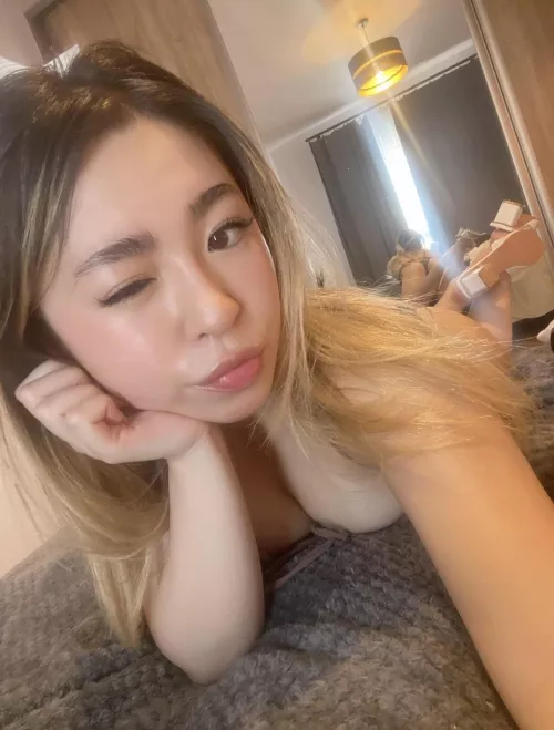 is cuteness a turn off? do you prefer sexy girls?