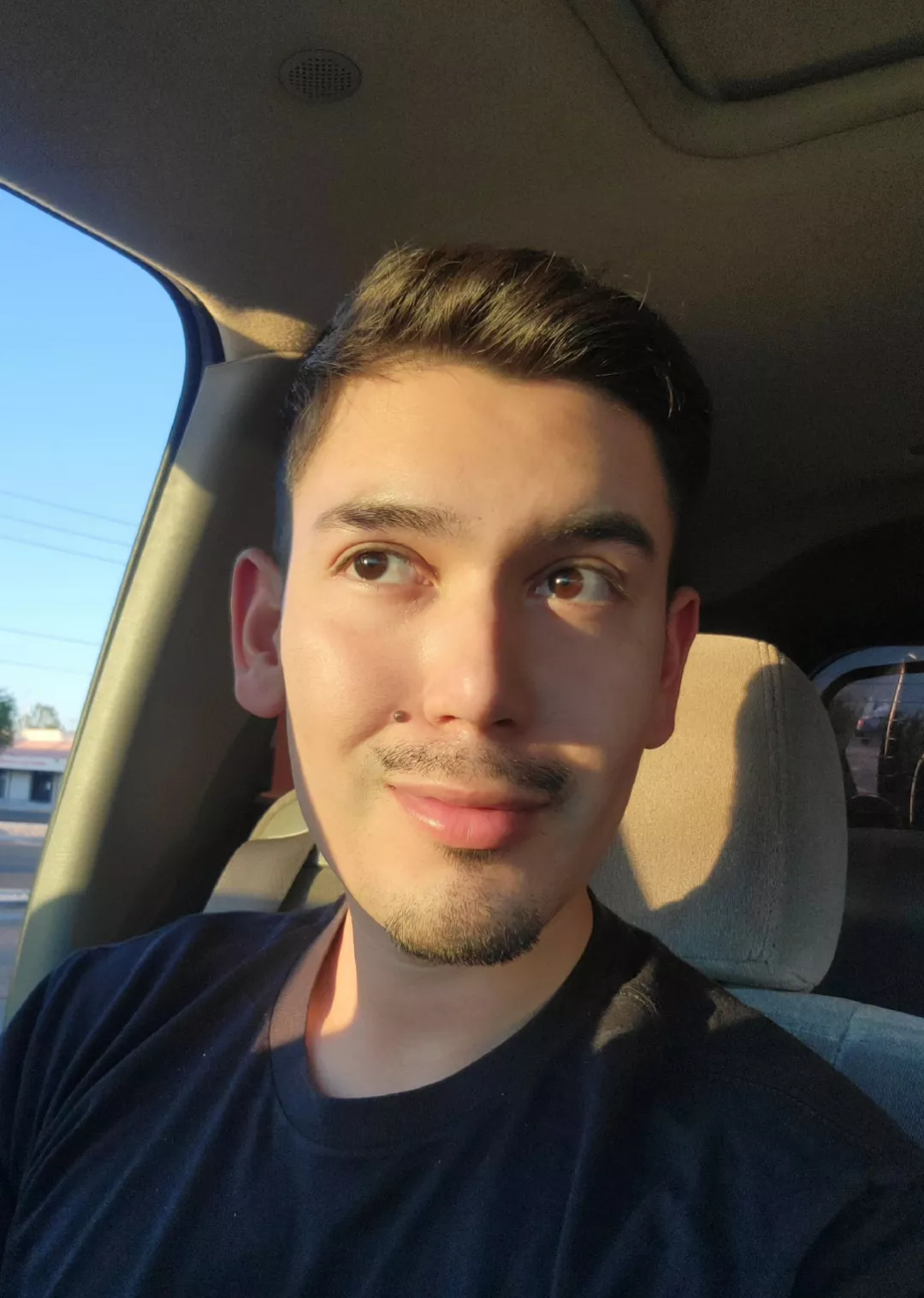 It's almost my birthday and no boyfriend to celebrate with me😅