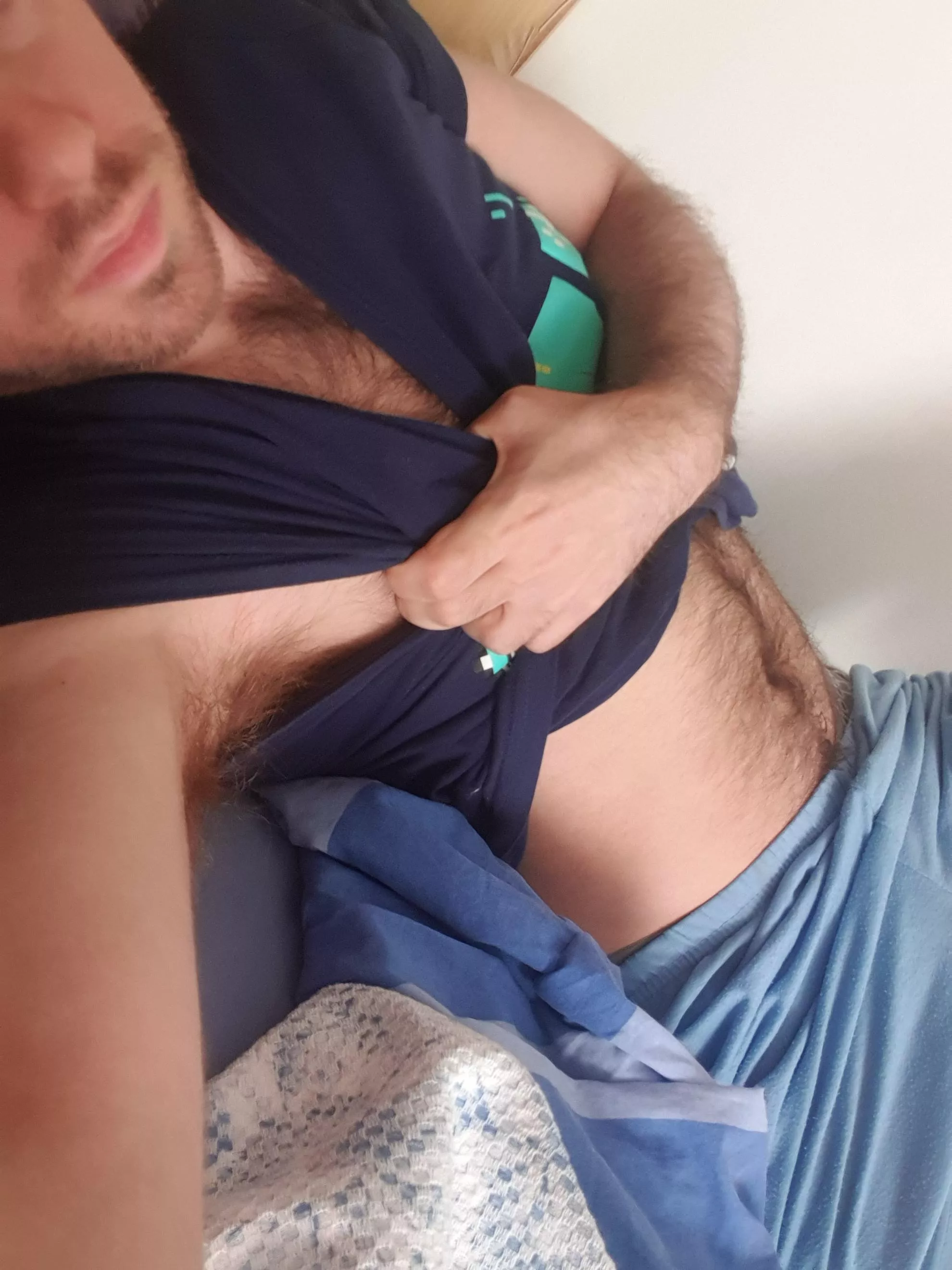 It's so hot i need to rip off my shirt