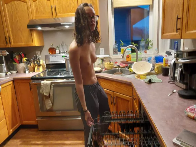 Not all glamor. Gotta do the dishes too.