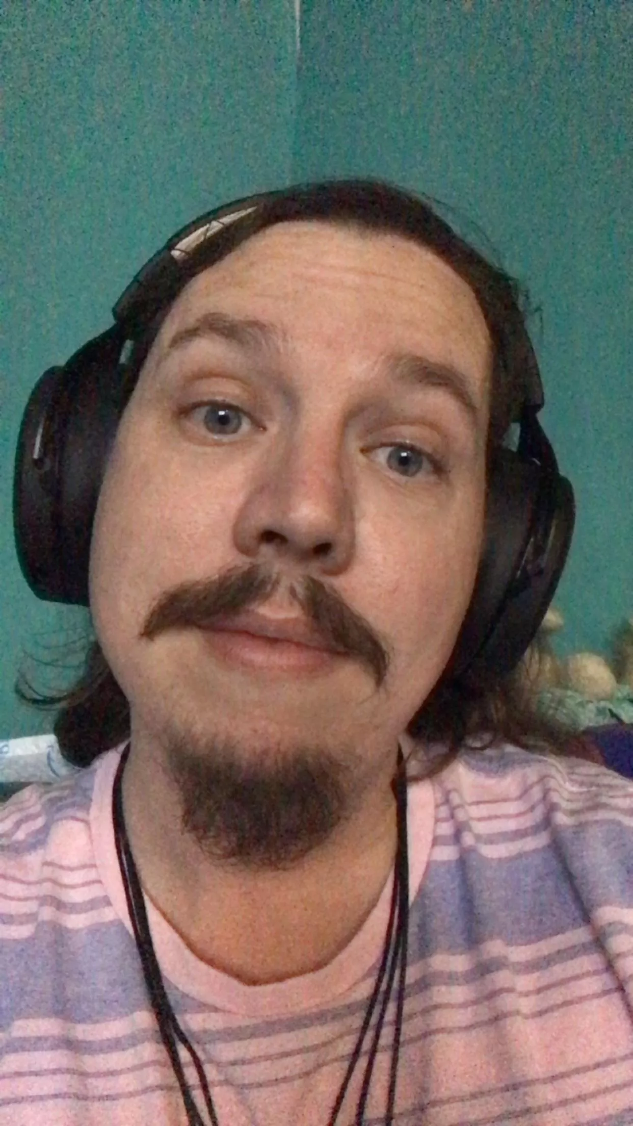 Playing a bit of Dishonored 2, taking a break from my BG3 obsession