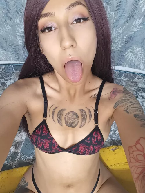 Ready to take your load on my body