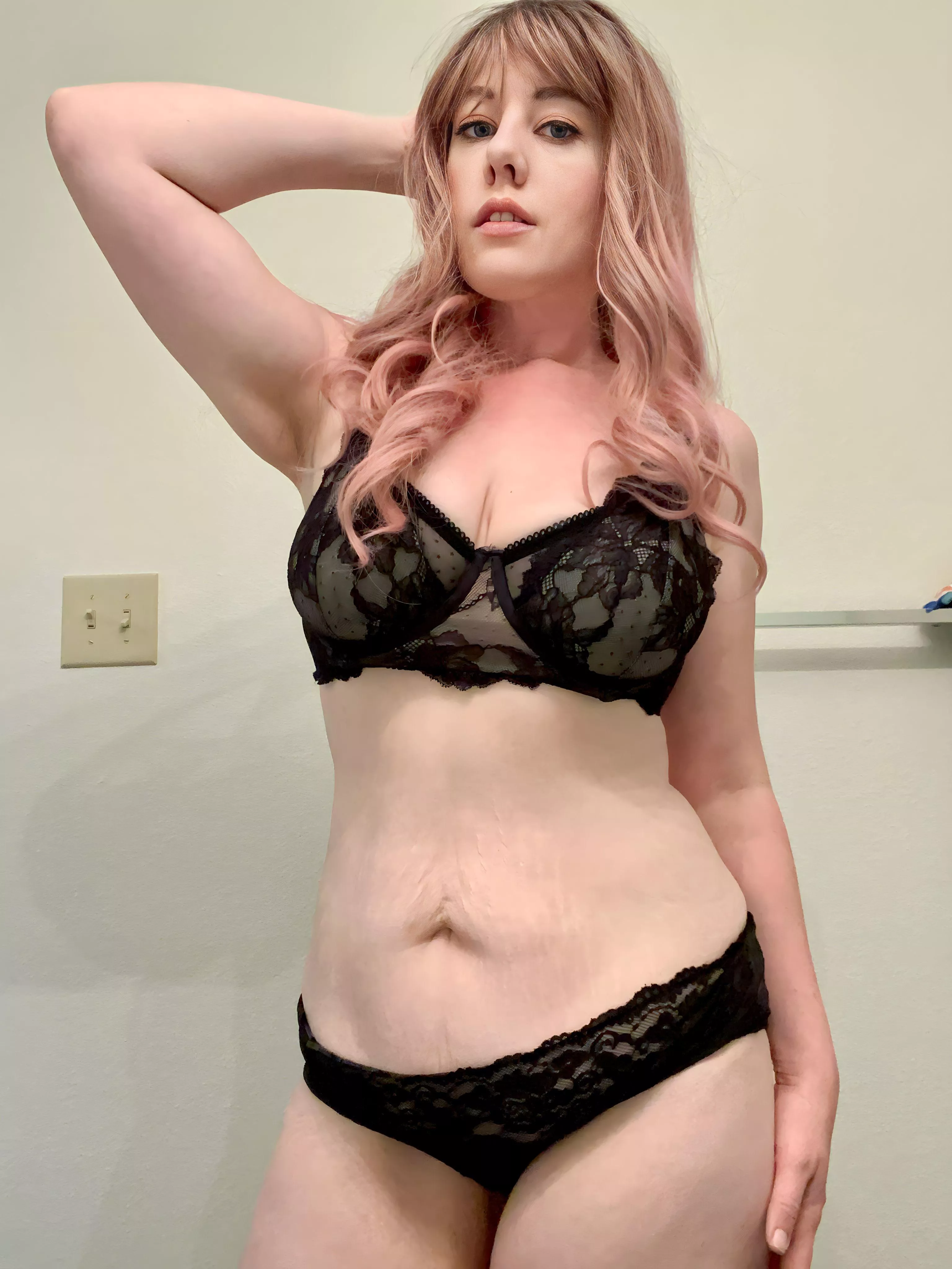 Taking naughty pics is my favorite home alone pastime