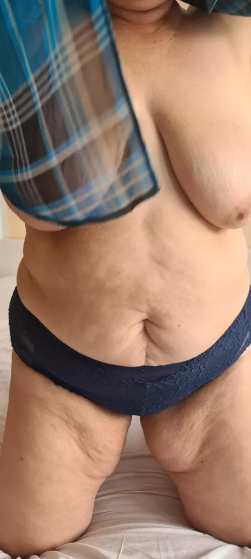 Titties sucking time, i think.