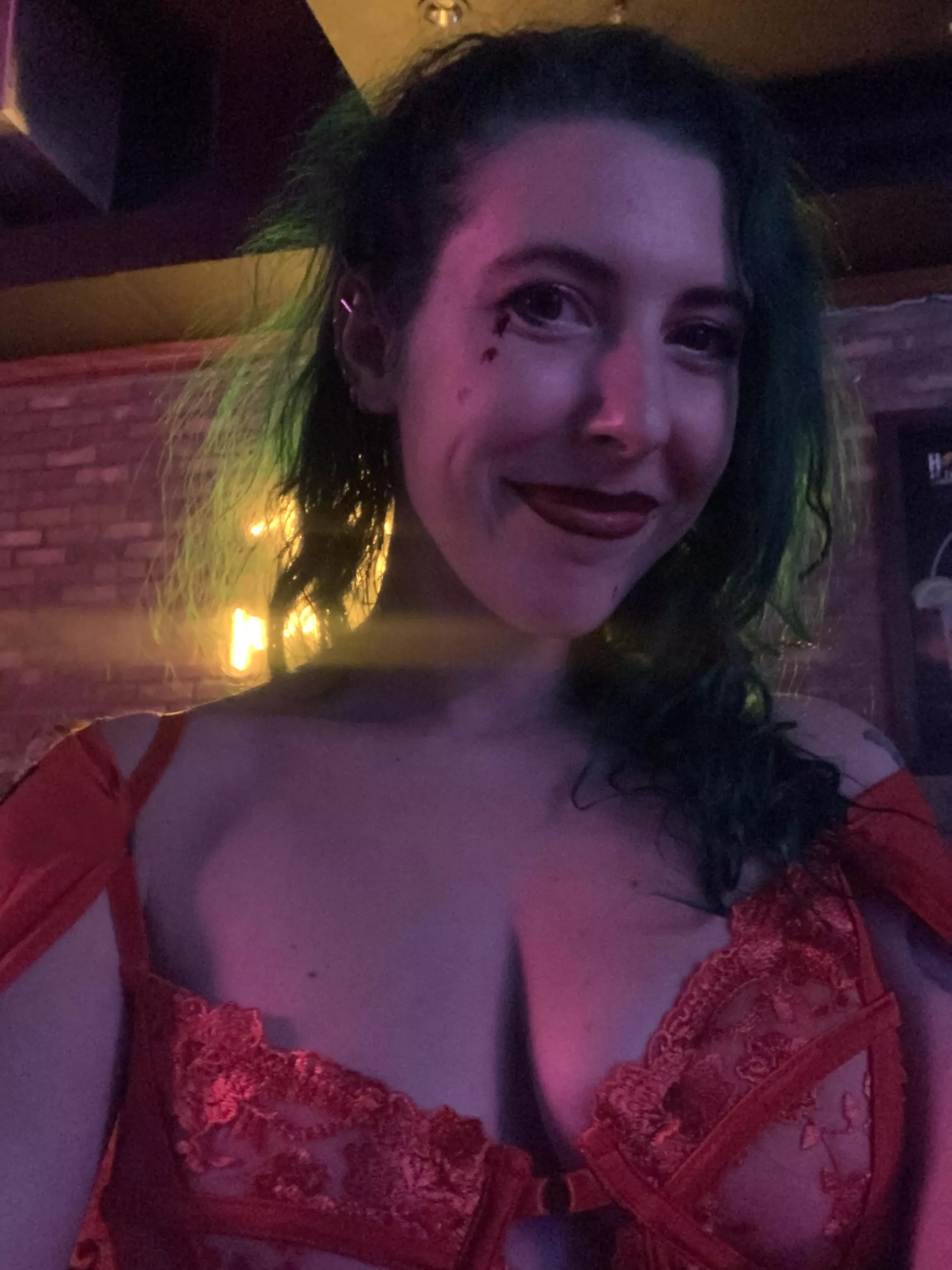 Bar night cleavage