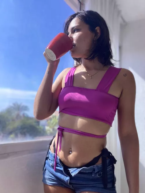 Coffee makes me HAPPY