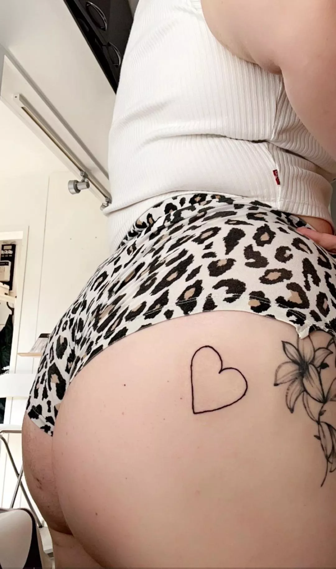 Do older men appreciate my body?❤️