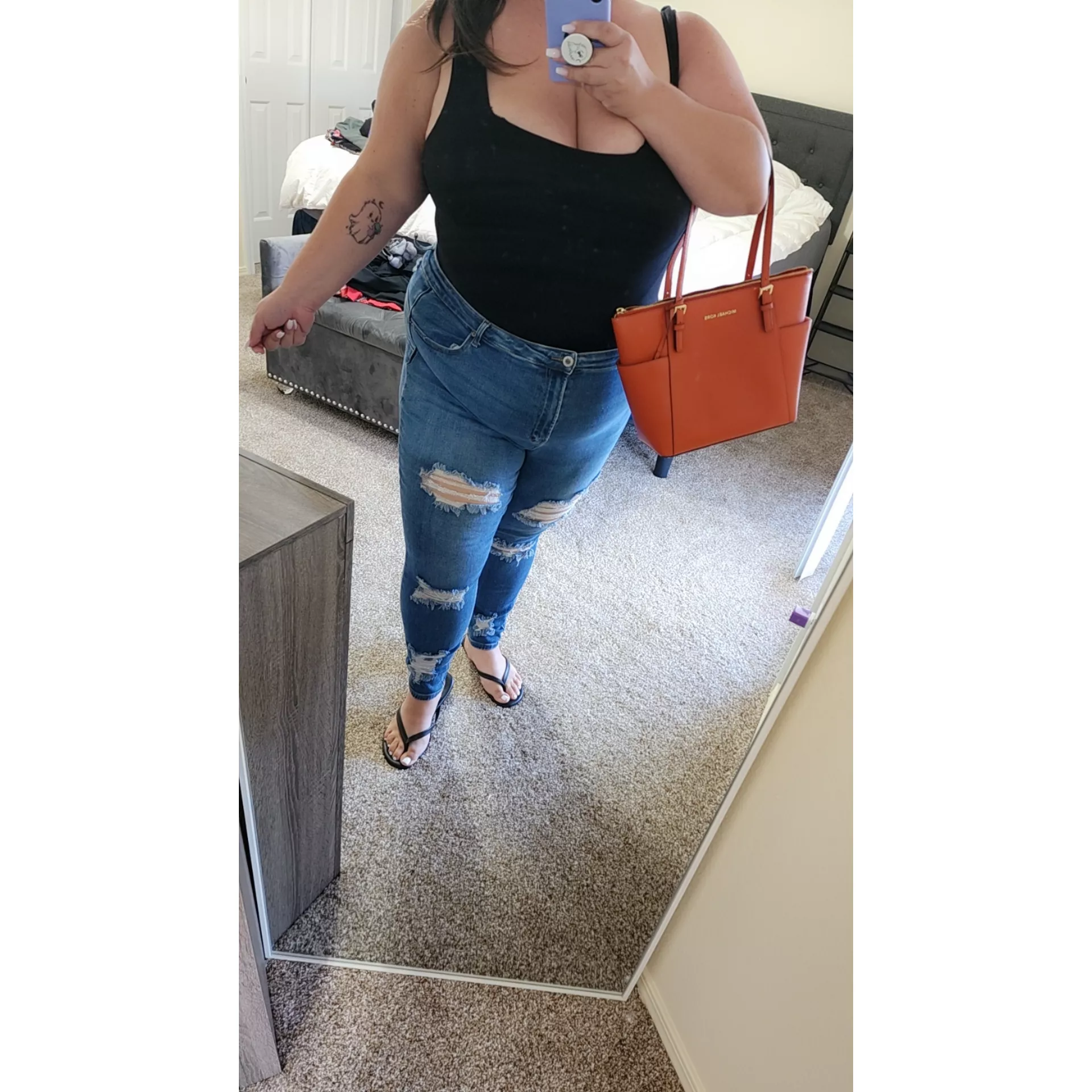 I need a date to the pumpkin patch 🥰 any takers?