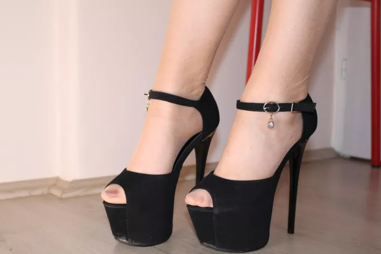 I'm in love with this shoes 🥰