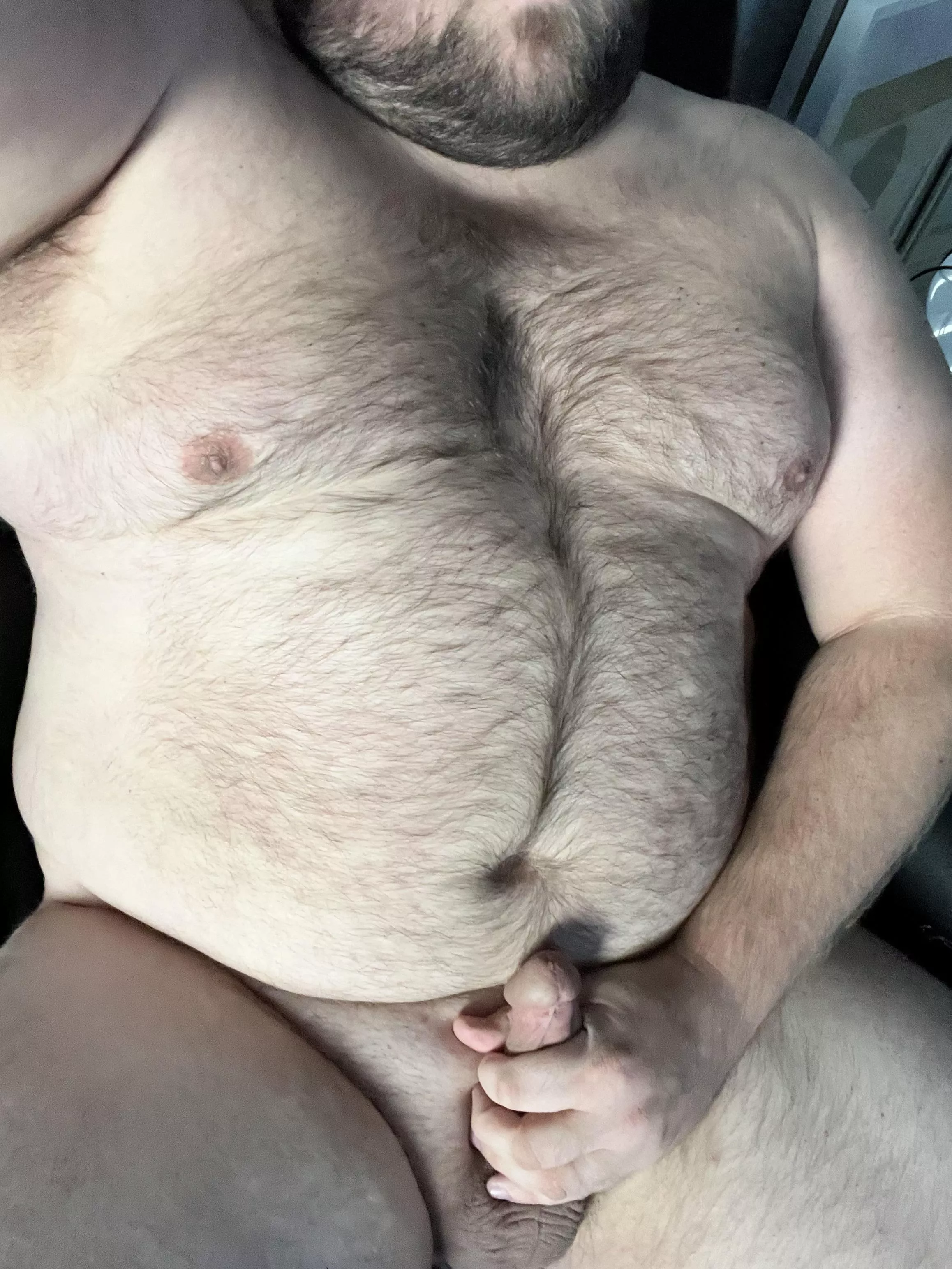 Lazy day off, any ladies interested?