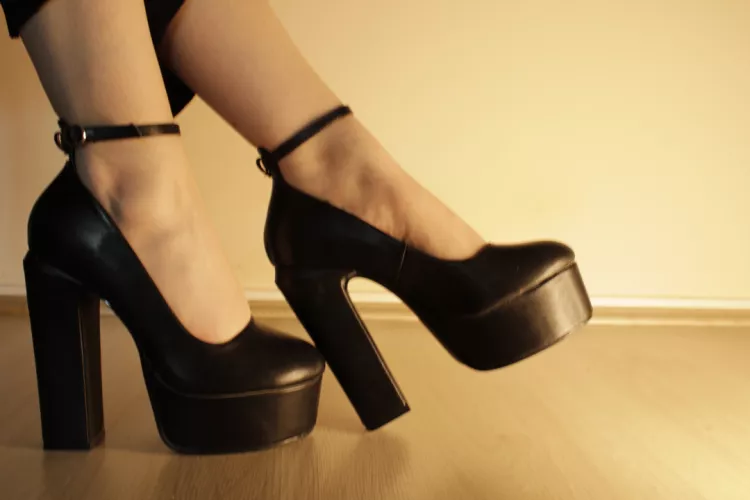 Perfect for a Friday night 😏