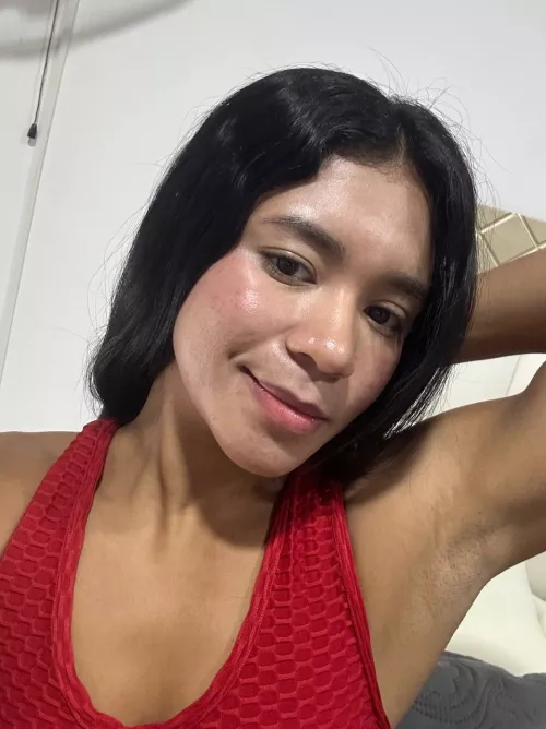 Pits a bit sweaty because I just left the gym... hope you don't mind