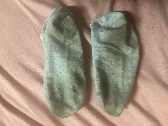 2 days of wear for sale DMs open