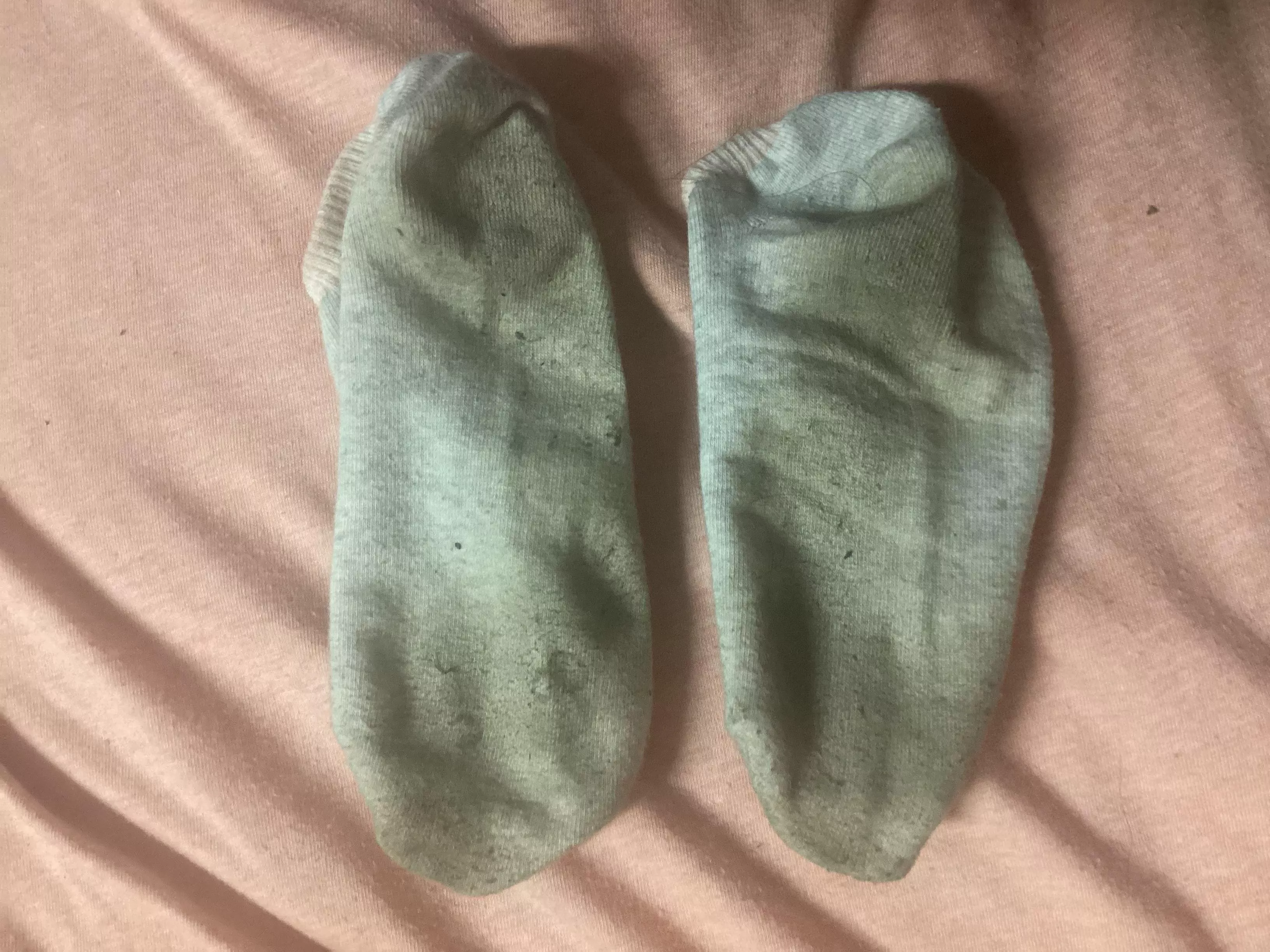 2 days of wear for sale DMs open