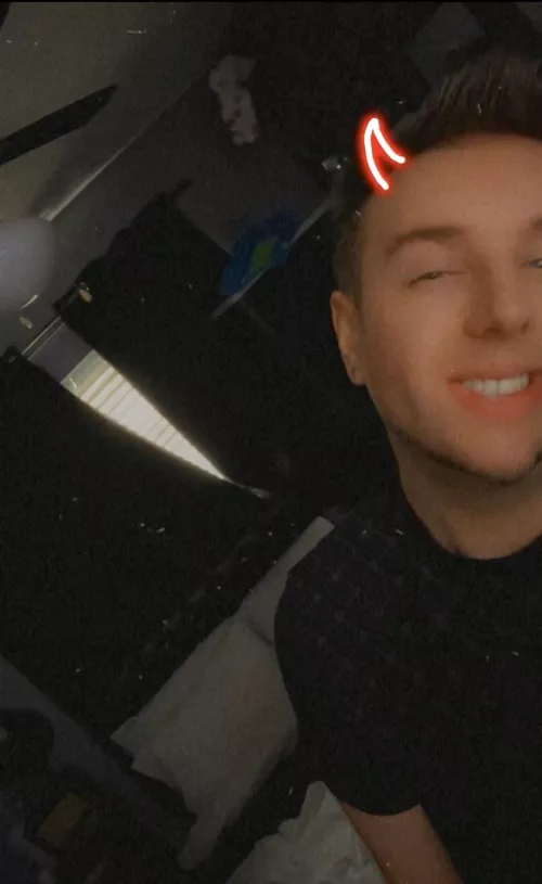 28 yrs old and still spending my whole Saturday gaming like I’m 16. Hope y’all had a devilishly good Saturday🕹️💯