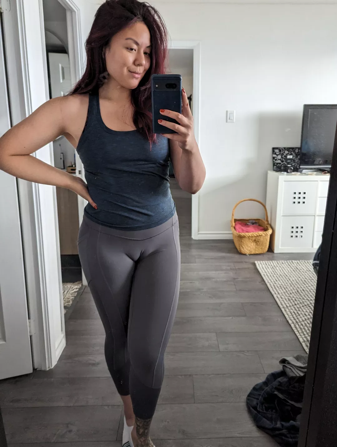 A perfect slit to slide in